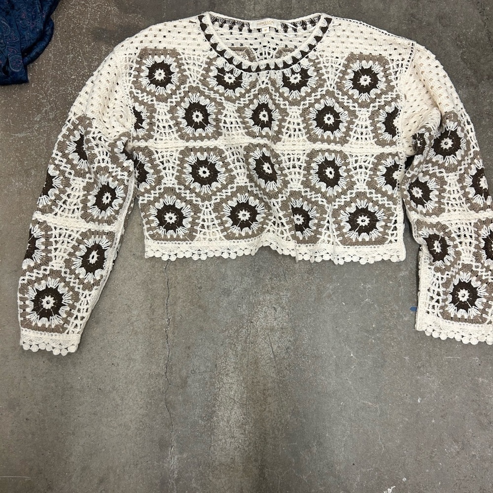 Rebellion Cream and Brown Crochet Blouse cropped‎